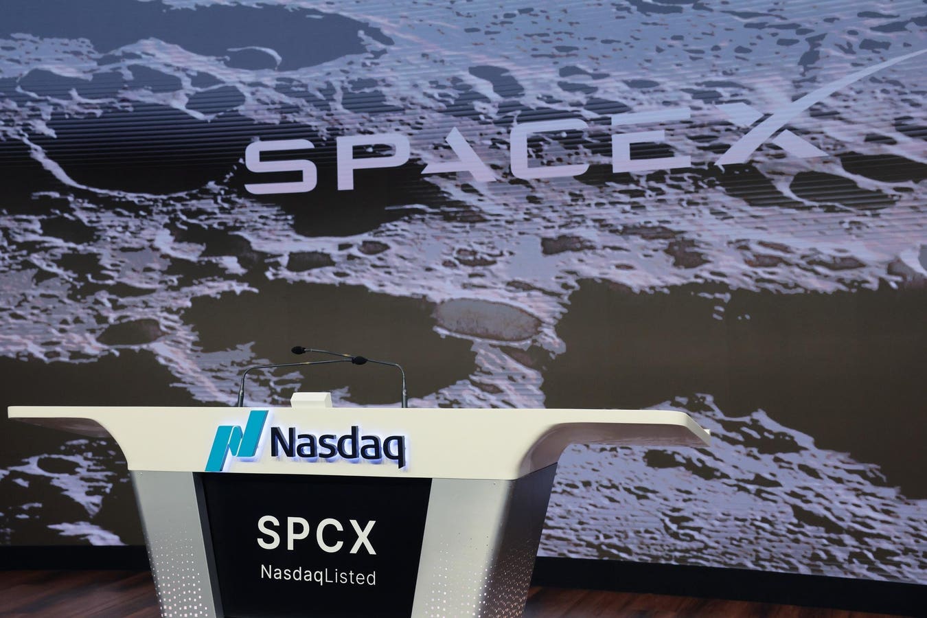 SpaceX Selloff: Shares Drop Below $150 Debut Price