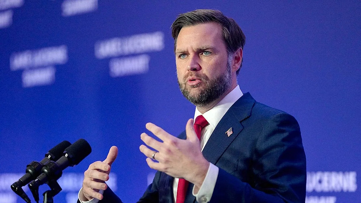Bill Maher tells JD Vance Democratic radicalism on Israel and socialism could put his vote 'in play'