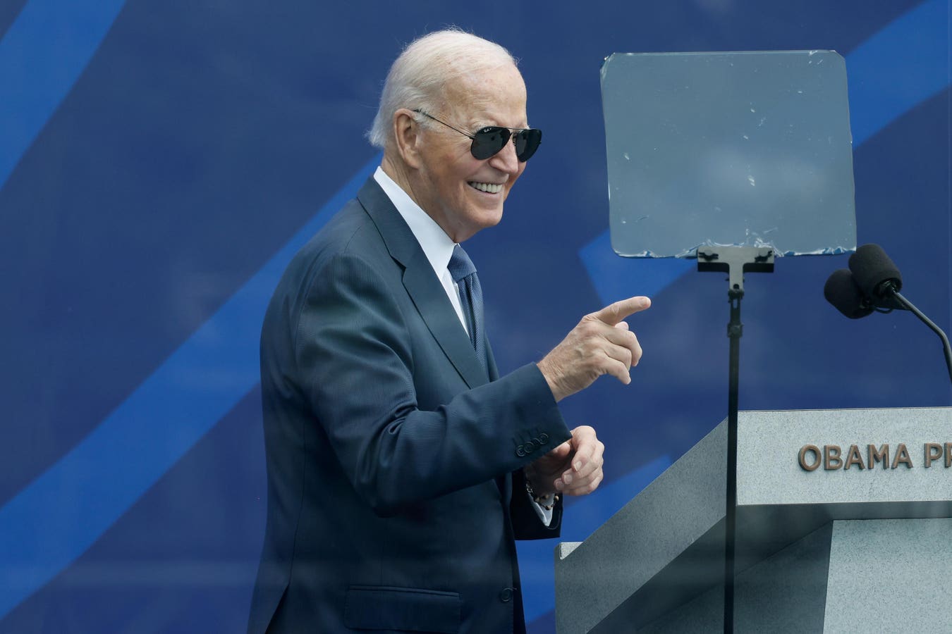 Biden Calls Trump A ‘Loser’ Over Reflecting Pool Debacle—Slams Washington D.C. ‘Vanity Projects’
