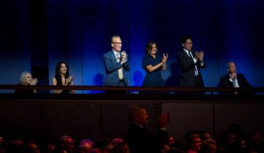 Comedians Mock Trump As Tarp Covered Kennedy Center Hosts Mark Twain Prize