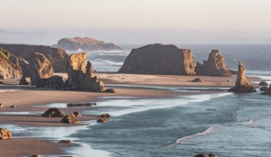 Magnitude 5.5 earthquake strikes off the coast of Oregon