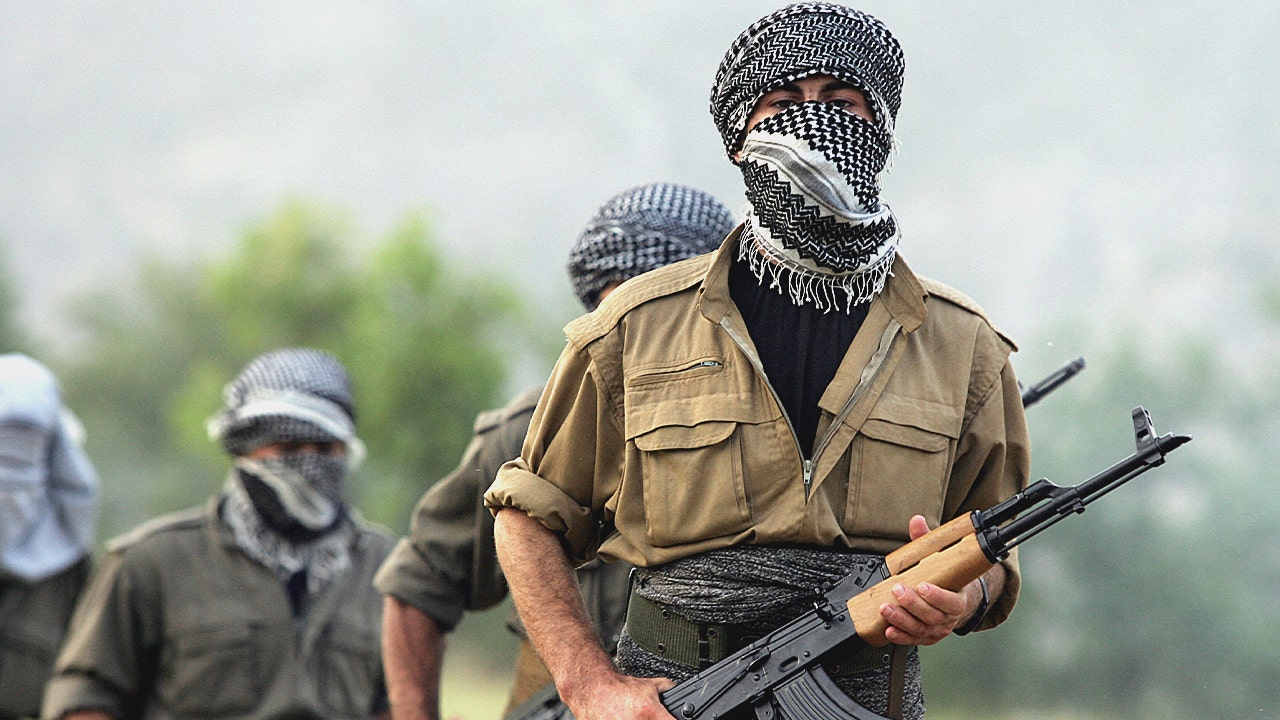 Is Iran facing a new internal front? Kurdish clashes test regime amid US talks