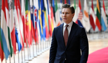 Finland Lifts a Nuclear Weapons Ban, Eyeing an Uncertain World