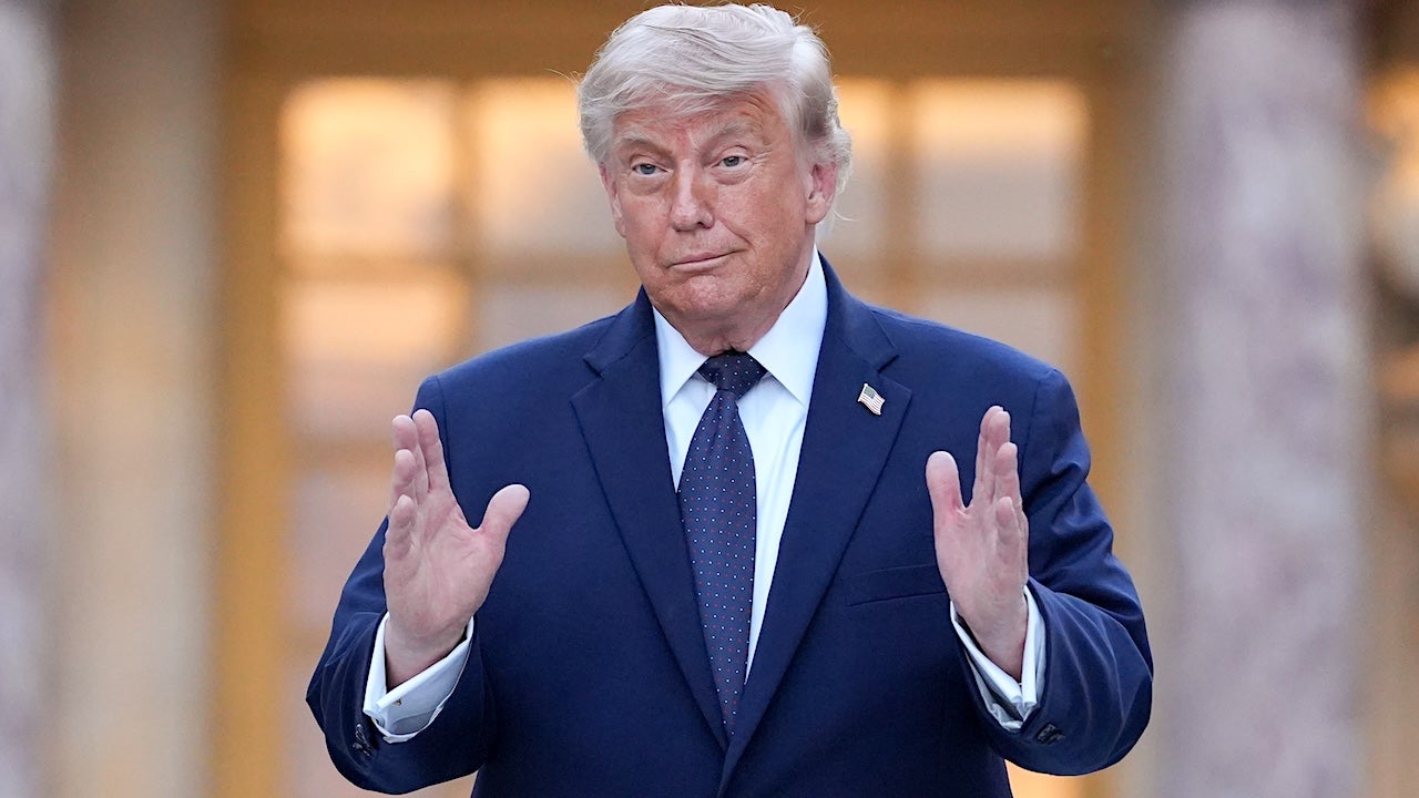 Trump signs MOU, putting US-Iran deal into immediate effect amid nuclear talks