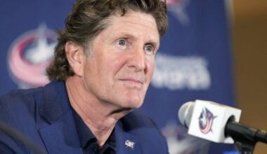NHL clears Mike Babcock to return after investigation