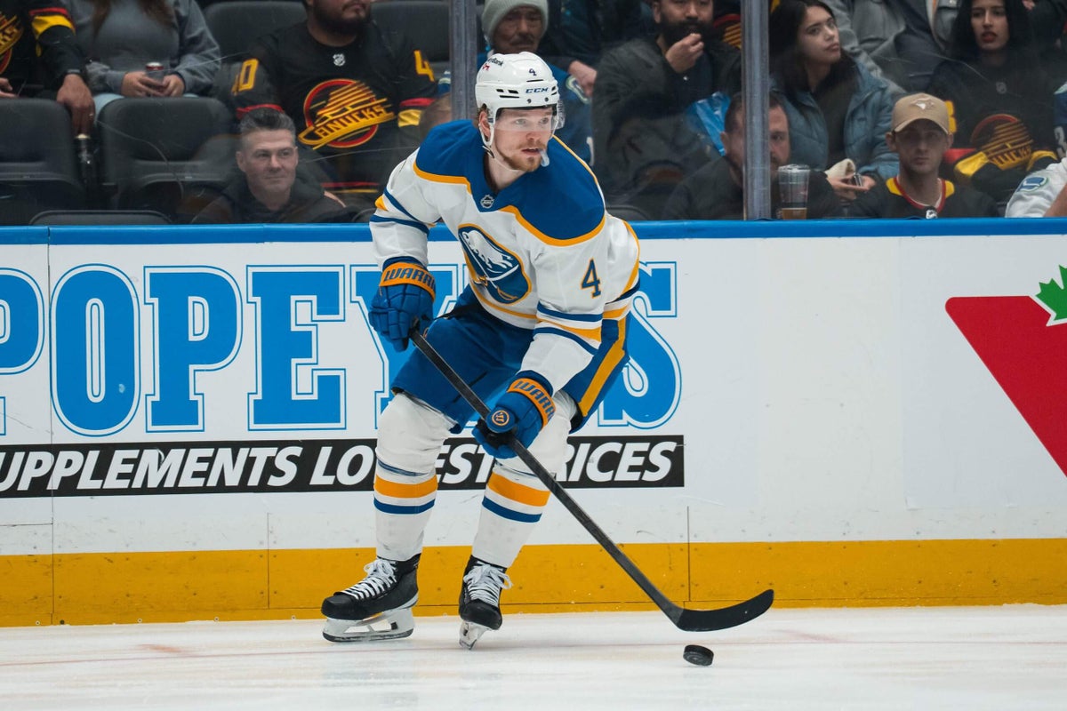 Sabres trade Byram, Greenway to Blackhawks for No. 4 pick, Crevier, second-rounder