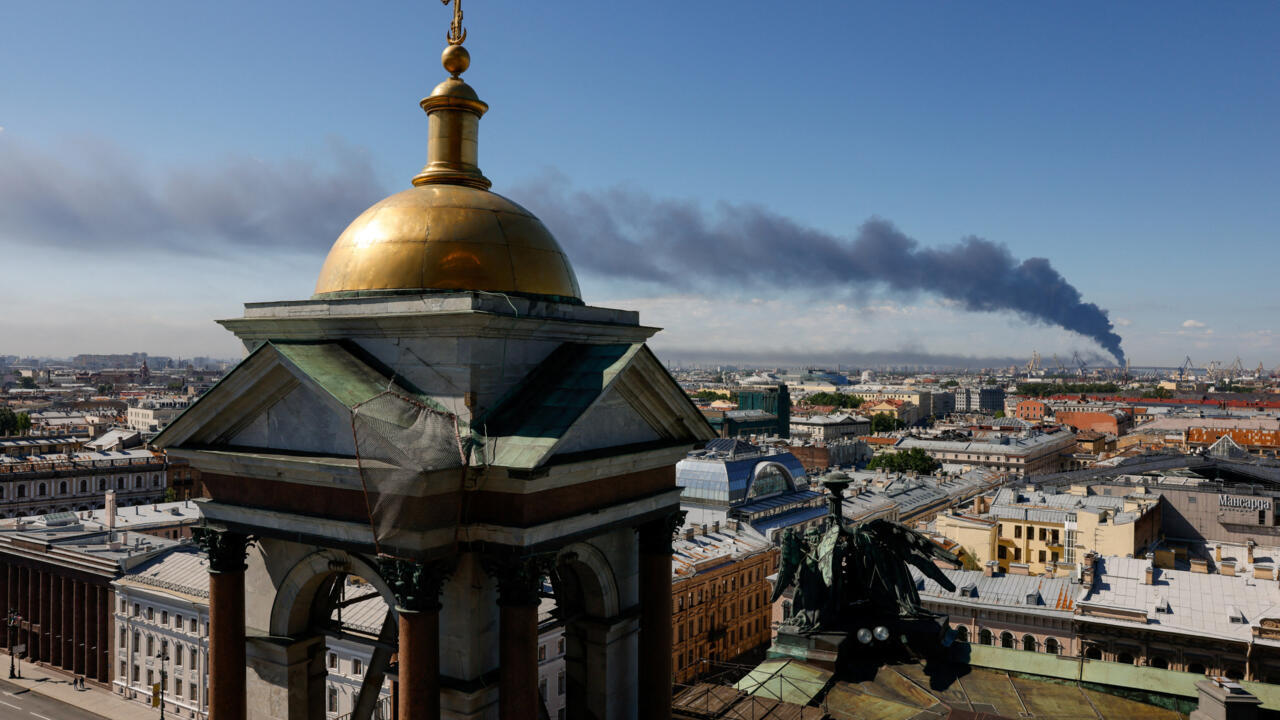 Ukraine strikes St. Petersburg with drones ahead of 'Russian Davos'