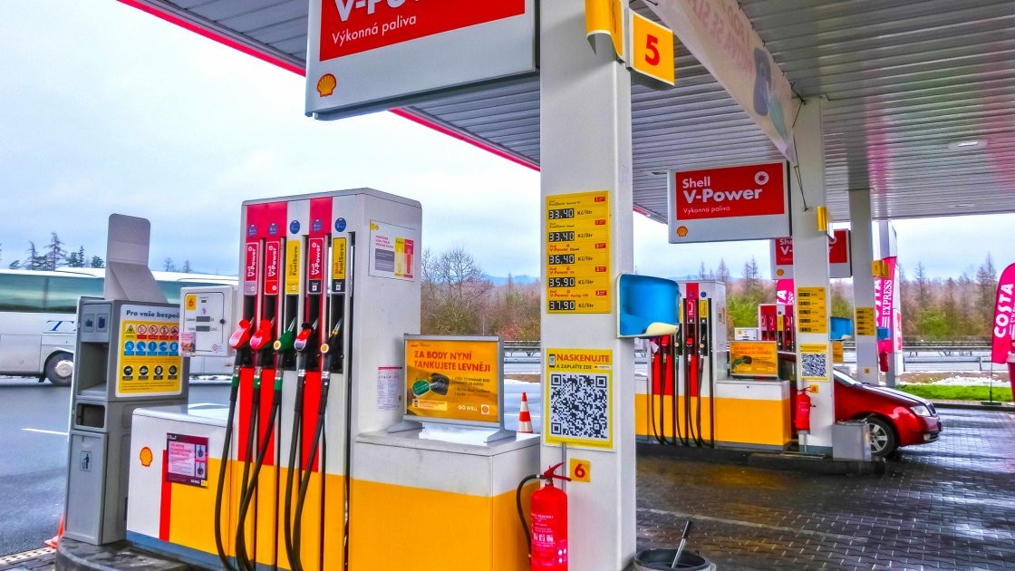UK Sets January 2027 Deadline for Ban on Fuel Made From Russian Crude