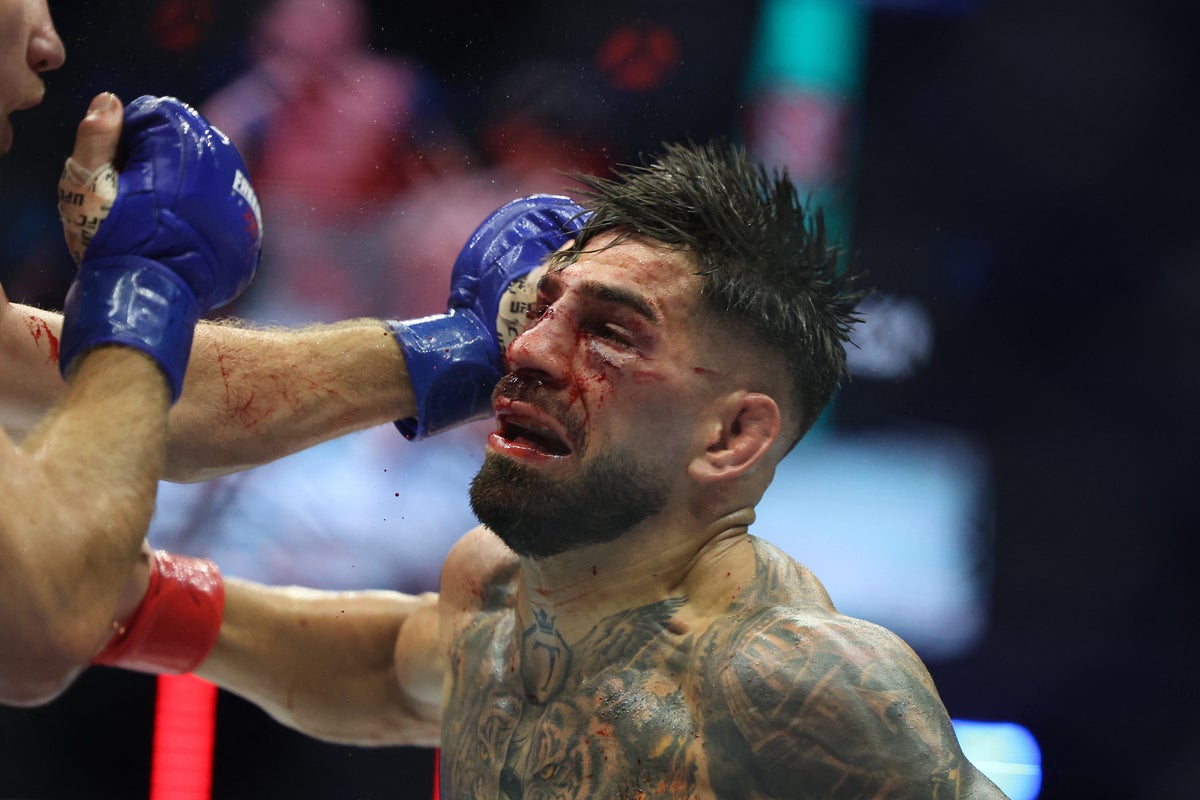 UFC Freedom 250 LIVE results: Ilia Topuria rushed to hospital after White House pummelling by Justin Gaethje