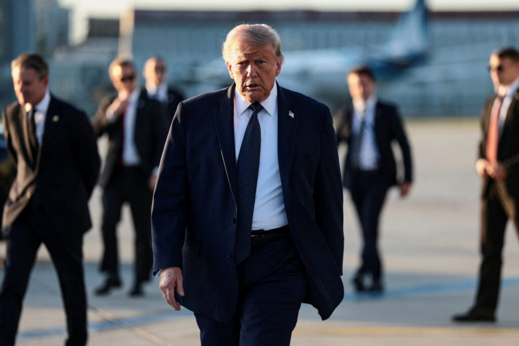 Trump’s fears about economy undercut U.S. leverage in Iran talks
