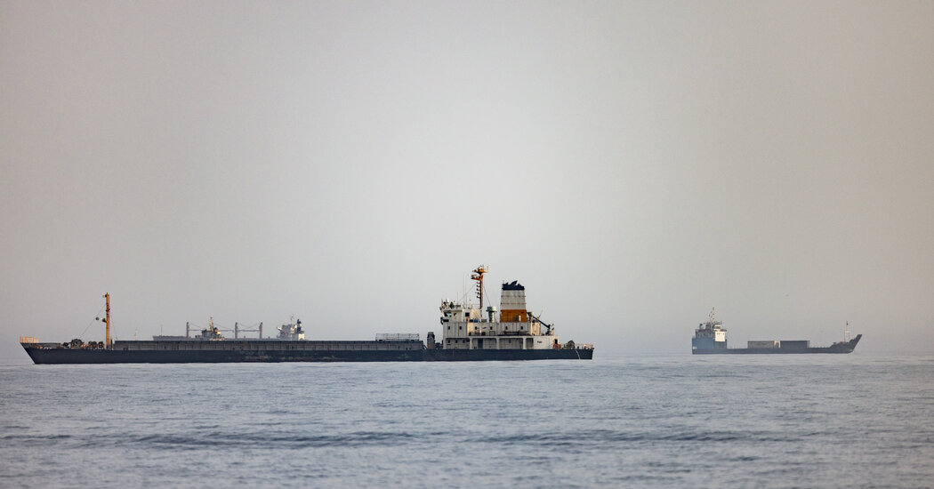 Iran War Live Updates: Strait of Hormuz Status Is Unclear as Israel-Hezbollah Fighting Threatens Peace Deal