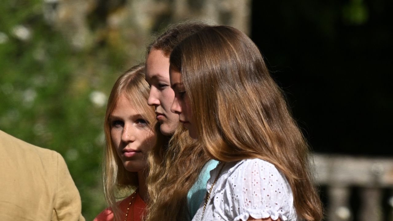 Peter Phillips' teenage daughters Savannah and Isla join forces with future stepsister Georgina, 13, at royal wedding rehearsal