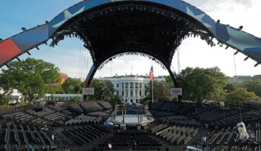 Trump UFC fight live: White House cage matches pushed back as storms threaten president’s birthday event