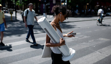 As Europe Sweats, Some Politicians Talk of Air-Conditioning, Not Climate Action
