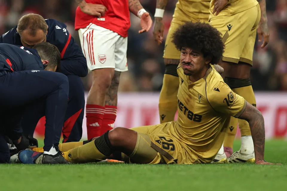 Chris Richards suffers injury against Arsenal