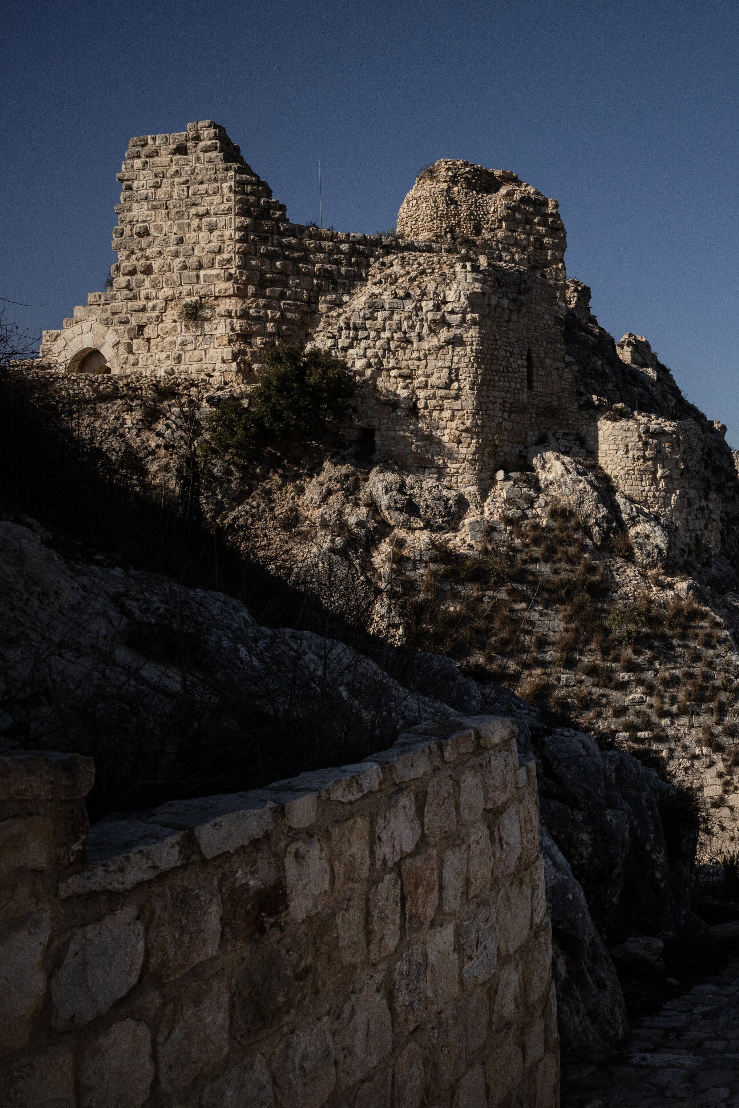 Israel Captures Beaufort Castle as It Advances Into Lebanon