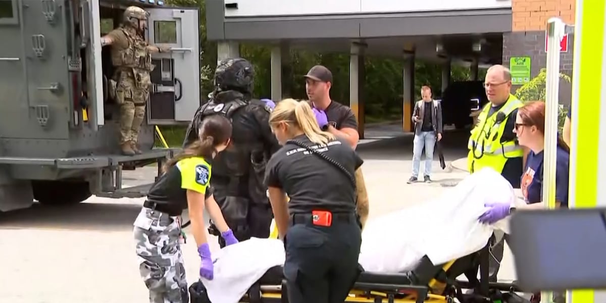 Police officer among 3 dead in Montreal shooting