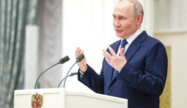 Russia finance officials tell Putin war spending is unaffordable