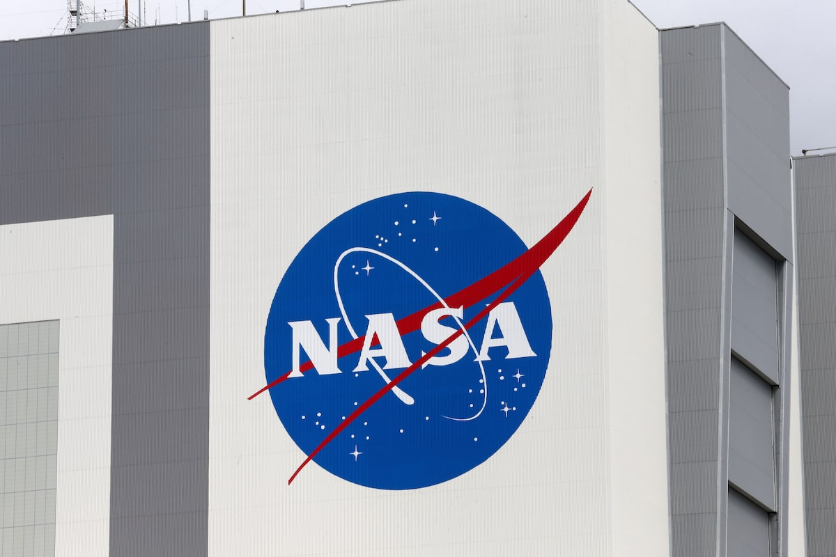 NASA tells astronauts to return to space station after air leaks prompted evacuation alert