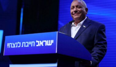 Israeli Ex-general Eisenkot Vows Oct. 7 Inquiry if Elected in Campaign Launch