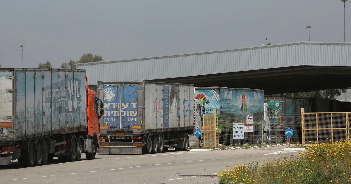 Live Updates | Gaza Crossings to Close Following Iranian Missile Strikes, COGAT Says