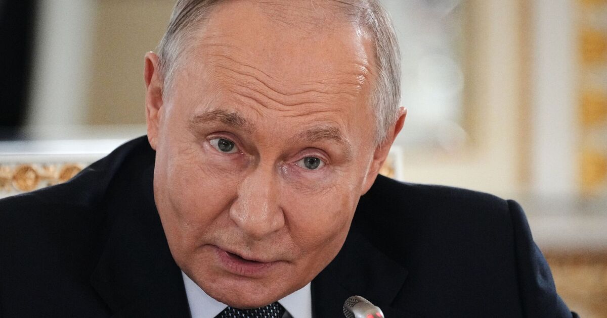 Putin on brink as Russians rage - 'We are losing the war! | World | News