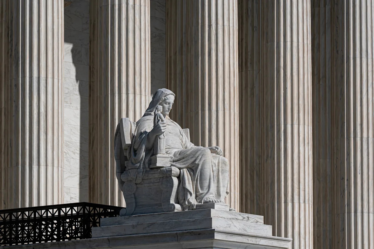 Supreme Court sides with Trump administration on federal regulation of telecom companies