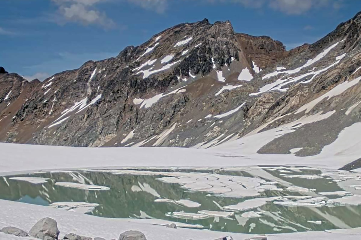 Glacier lake bursts in B.C., triggering evacuation order