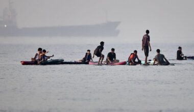 New exchange of fire with Iran in the Gulf tests fragile ceasefire | Business