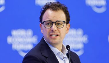 Tech World Reacts to Trump Controls on Anthropic's Fable and Mythos