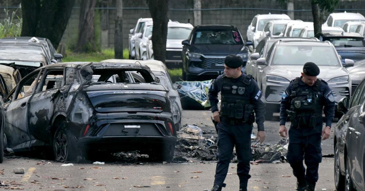 Helicopters collide over Rio de Janeiro, killing 6 - Toronto Star