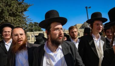 Ultra-Orthodox Jewish protesters demonstrate against the arrest of ultra orthodox jewish men who took part in a protest outside the home of Supreme Court Justice Noam Sohlberg and were later handed over to the military police, outside the Abu Kabir detention facility in Tel Aviv, June 10, 2026.