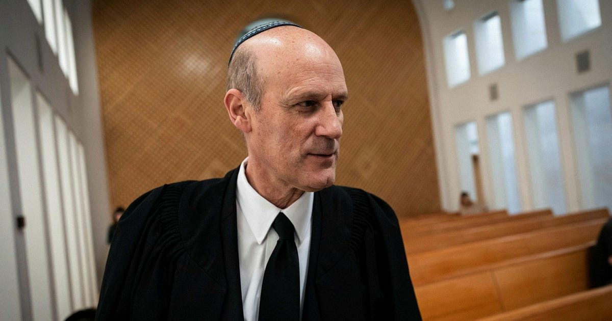 Watchdog or Lapdog? In Netanyahu's Israel, Personal Loyalty Tops Professionalism