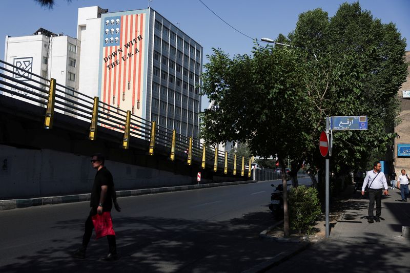 US, Iran haggle over frozen funds as they inch toward interim deal, sources say