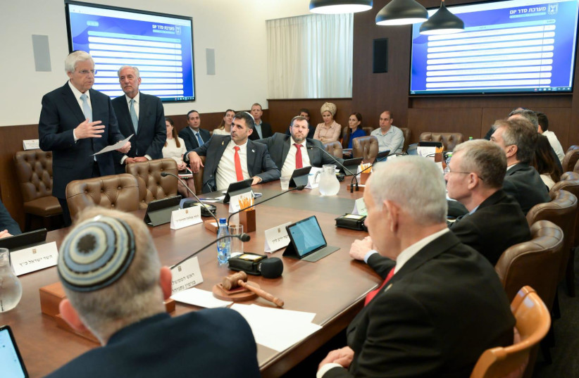 JFNA Board of Directors Chairman Gary Torgow speaks to assembled Israeli government officials, including Prime Minister Benjamin Netanyahu, after the government approved a NIS 200m. plan to bolster Jewish education in the Diaspora on June 28, 2026.