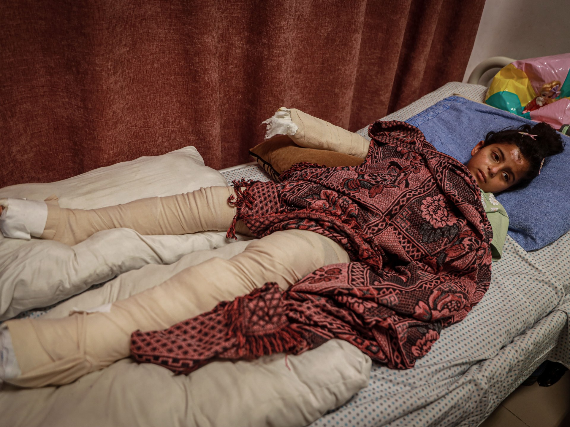 ‘Between pain and fear’: Gaza children bear cost of ongoing Israeli attacks | Israel-Palestine conflict News - News Beep | NewsBeep.com