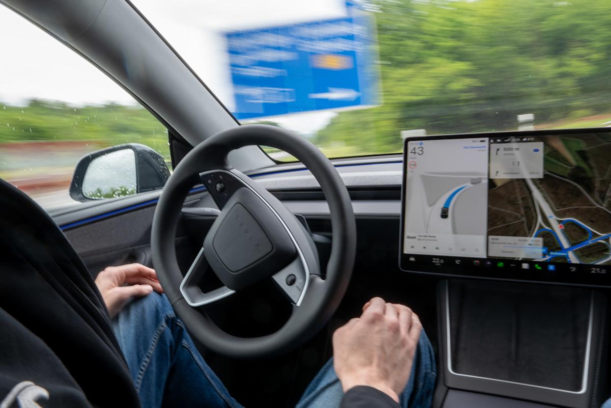 Tesla pushes back as fatal Texas crash reignites self-driving scrutiny