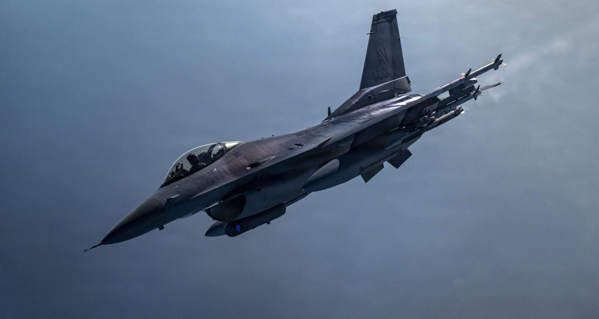 US Airstrikes Hit Iran After It Attacks Ship, Testing Deal