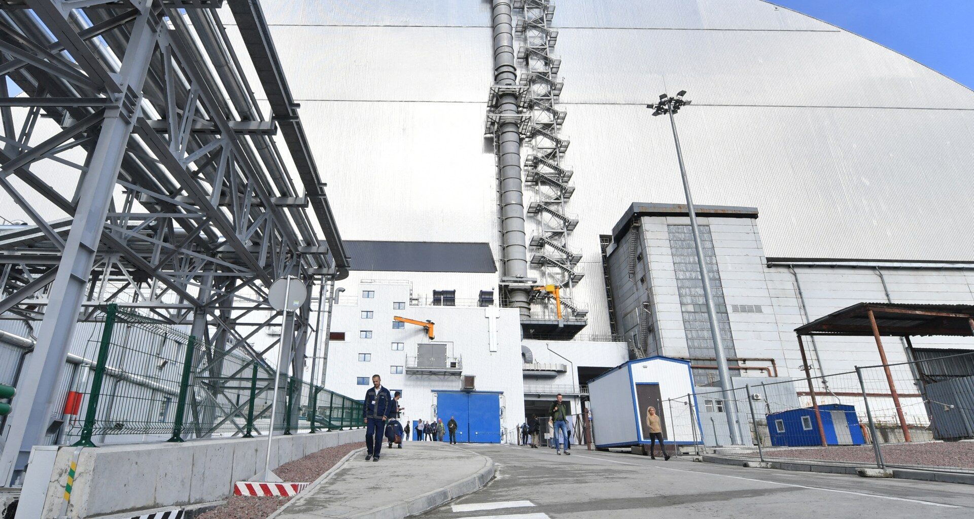 Russian drone attack damages site near Chornobyl nuclear plant | Russia-Ukraine war News