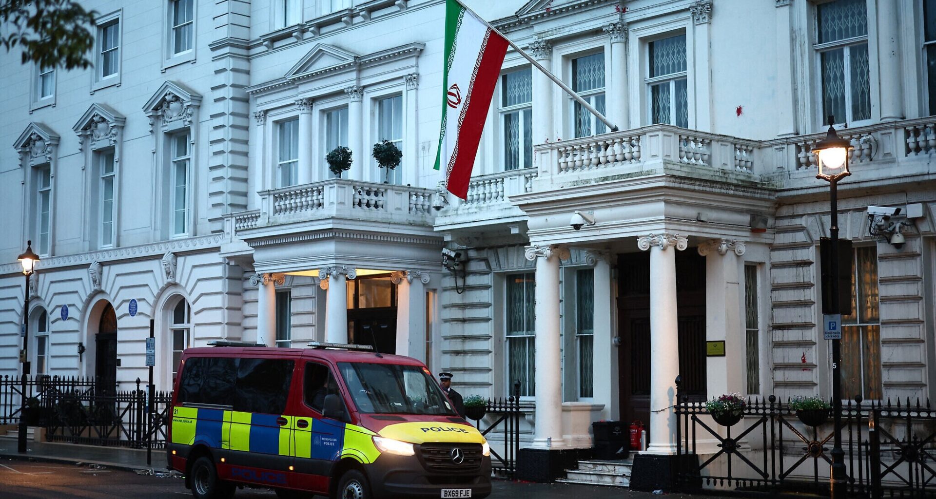 Norwegian teen who planned UK murder was recruited by Iran-linked Swedish crime group