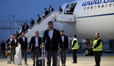Iran’s World Cup squad lands in Mexico amid US visa row | World Cup 2026 News
