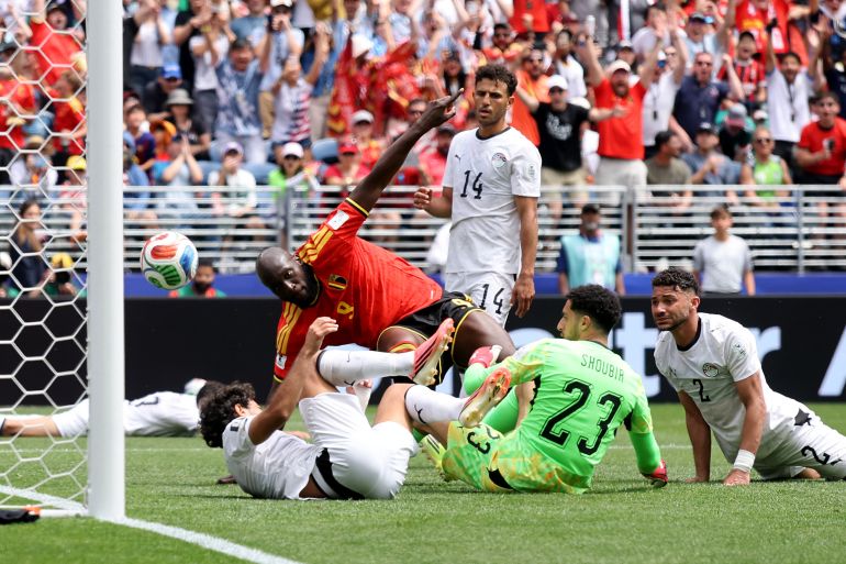 SEATTLE, WASHINGTON - JUNE 15: Romelu Lukaku #9 of Belgium forces an own goal by Mohamed Hany #3 of Egypt during the FIFA World Cup 2026 Group G match between Belgium and Egypt at Seattle Stadium on June 15, 2026 in Seattle, Washington. Alex Grimm/Getty Images/AFP (Photo by ALEX GRIMM / GETTY IMAGES NORTH AMERICA / Getty Images via AFP)