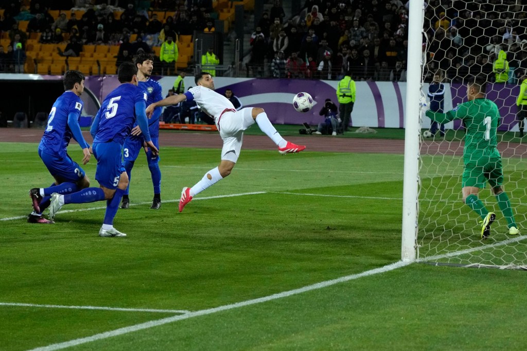Iran, New Zealand meet with much at stake in World Cup group opener – Orange County Register