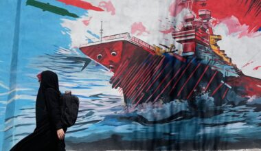 US launches strikes for second straight night in bid to force Iran to agree on deal