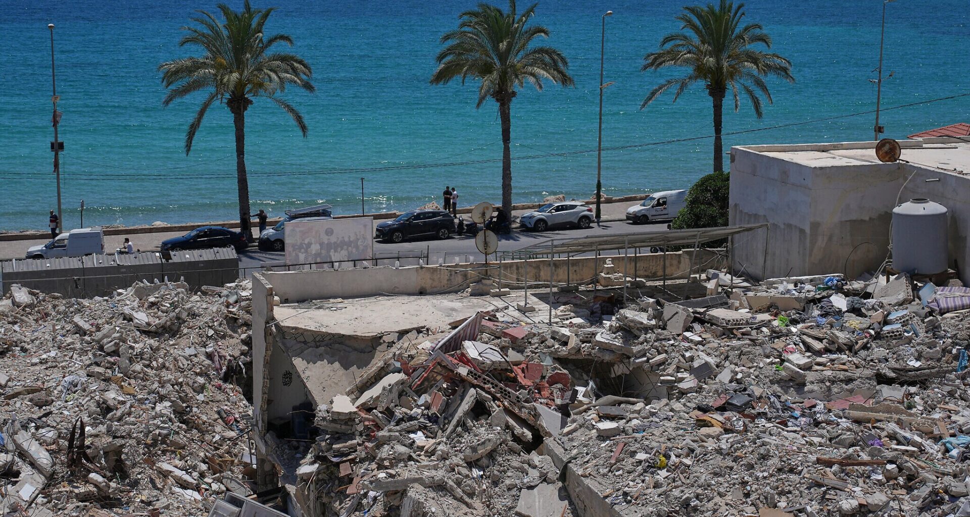In Lebanon's Tyre, shaken residents pick up the pieces but fear renewed IDF strikes