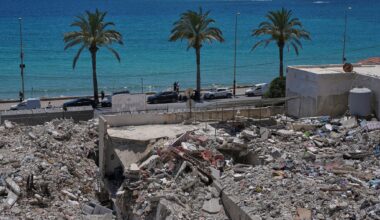 In Lebanon's Tyre, shaken residents pick up the pieces but fear renewed IDF strikes