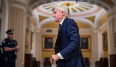 Trump gets in shouting match with GOP senator who backed Iran war powers resolution