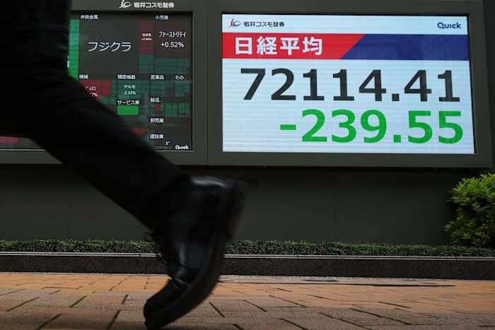 Asian shares are trading mixed amid caution about the war in Iran