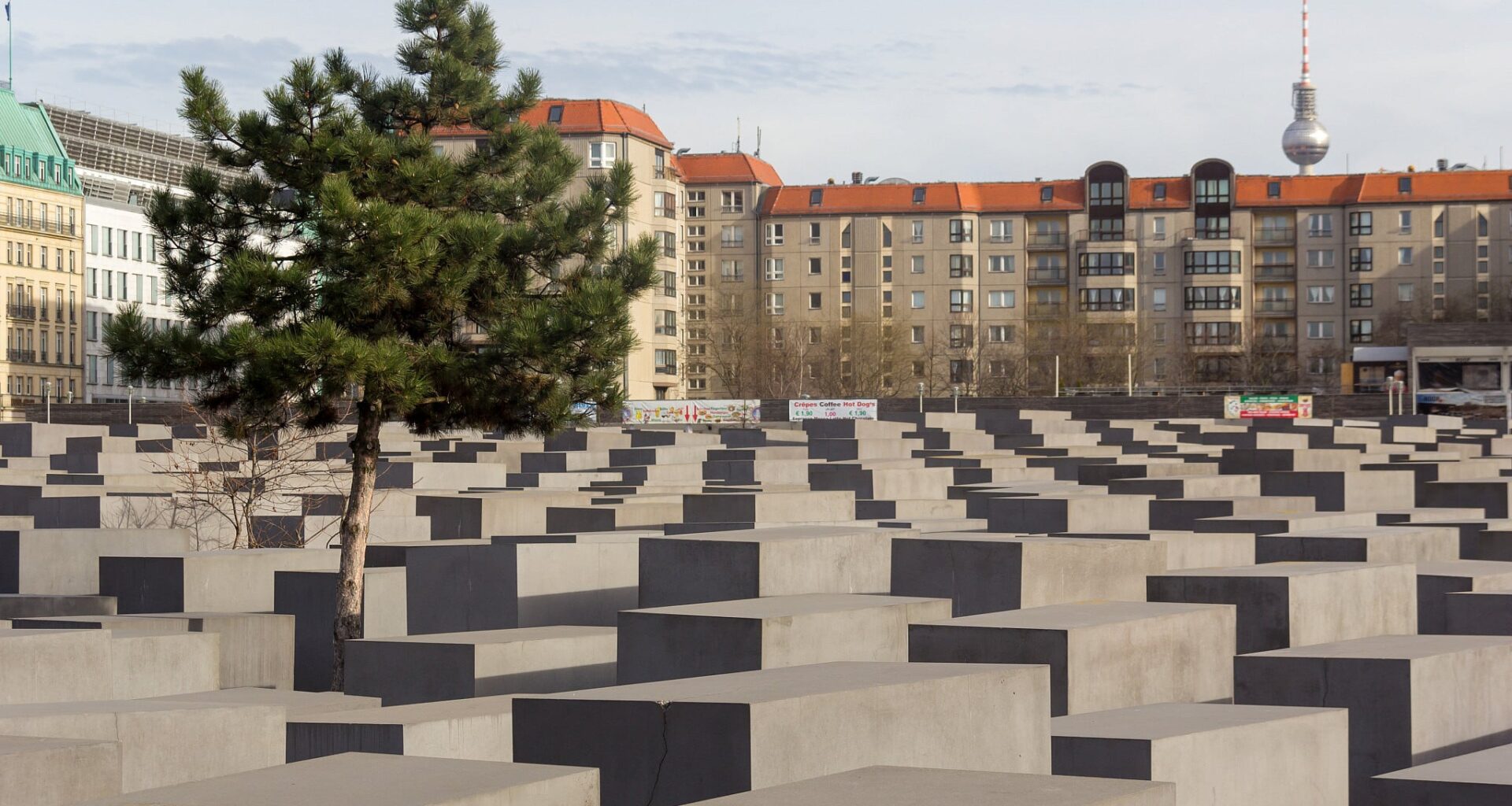 The Blogs: Has Germany Really Fully Learned the Lessons from Its Past? | Lisa Shatz