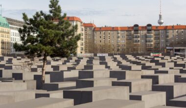 The Blogs: Has Germany Really Fully Learned the Lessons from Its Past? | Lisa Shatz